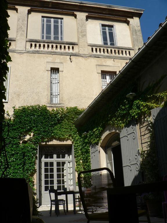 Chambres D'Hotes Maison Auguste Salon-de-Provence Exterior photo